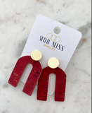Lightweight statement earrings
