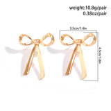 Bow shaped earrings