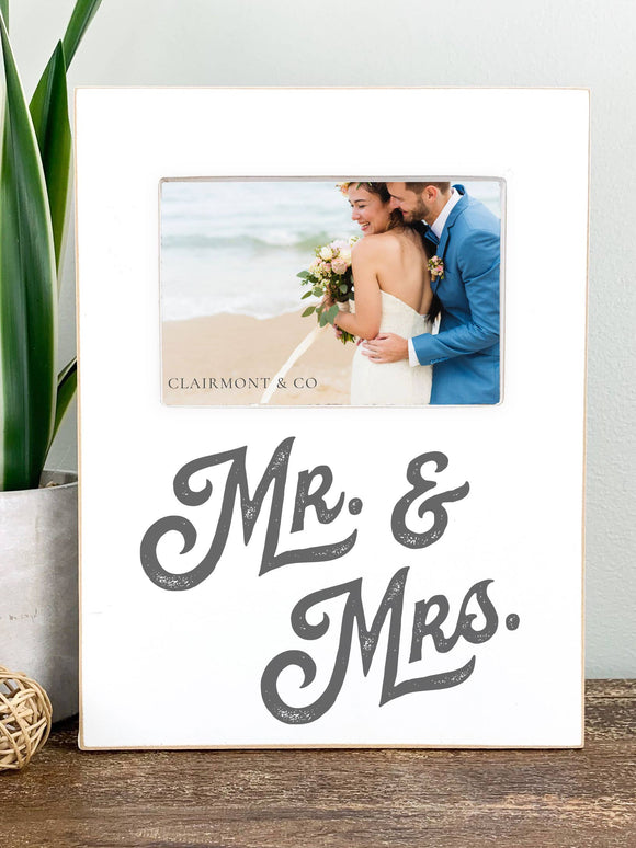 Mr and Mrs, Wedding Gift, Wedding Present, Wooden Frame