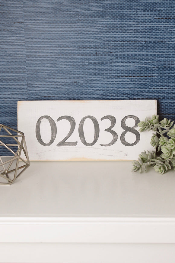 Personalized zip code wood sign – Greco Design Shop